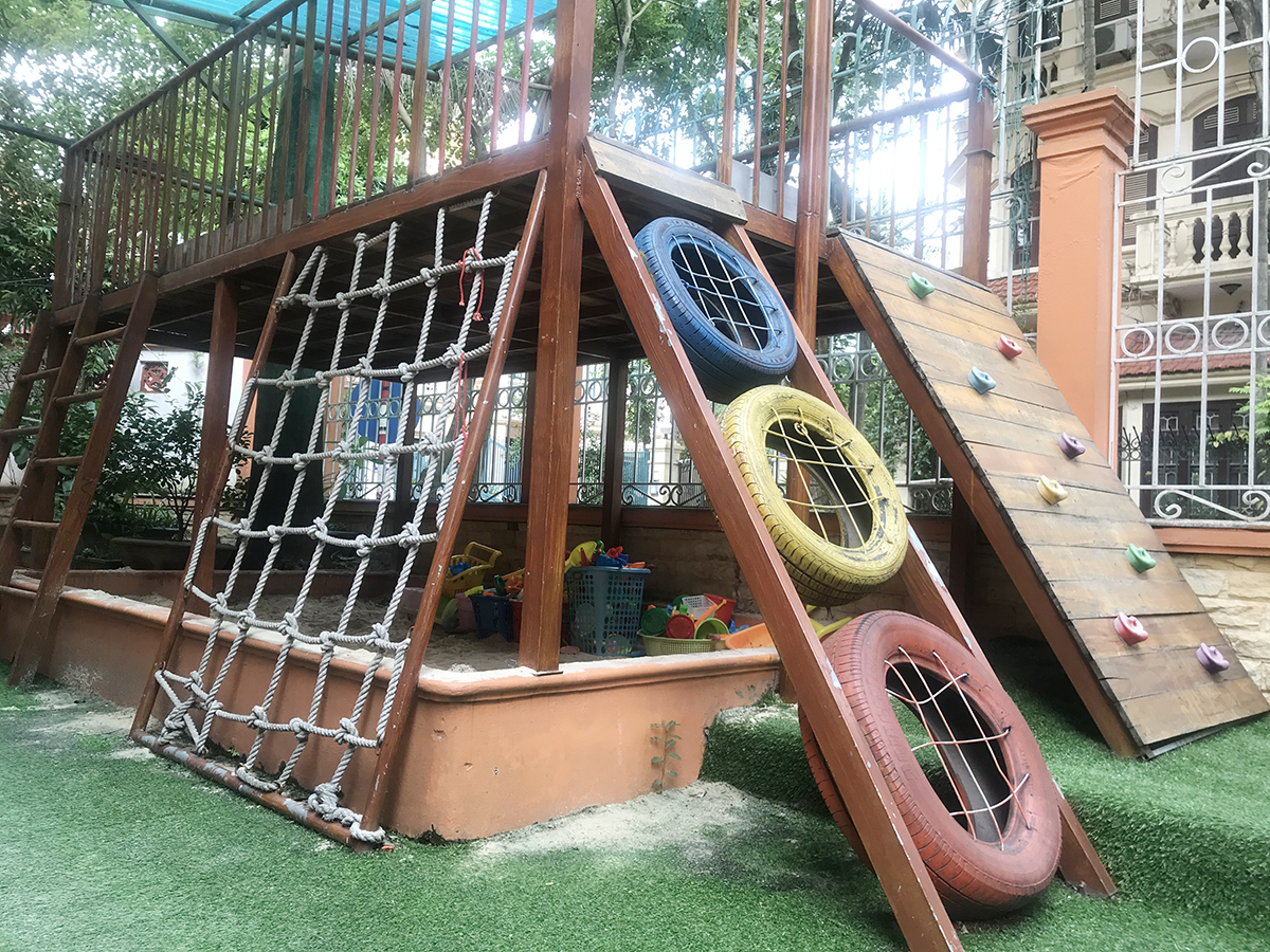 砂場、大型遊具